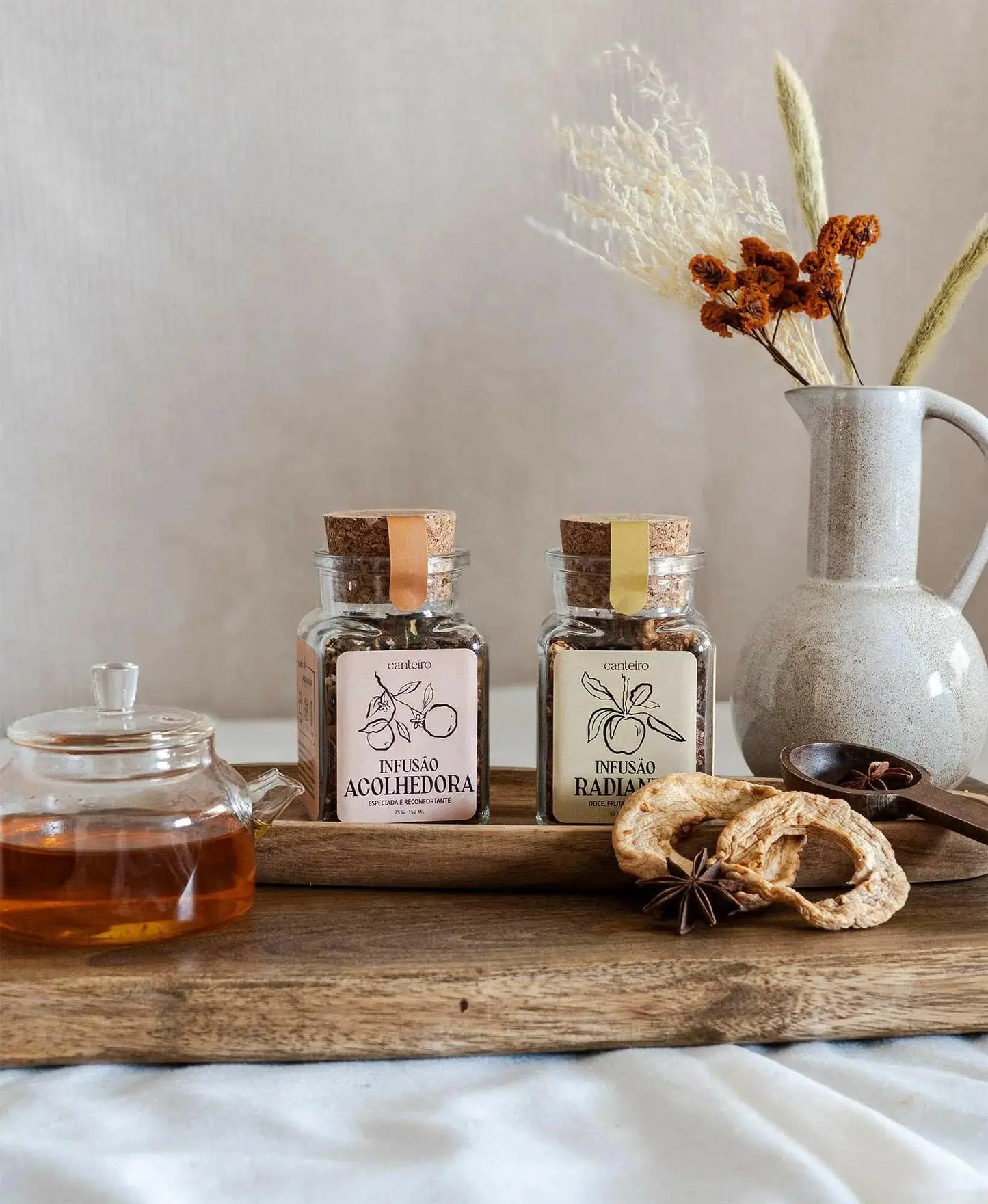 Conjunto de Infusões Artesanais em frascos de vidro com rolha de cortiça