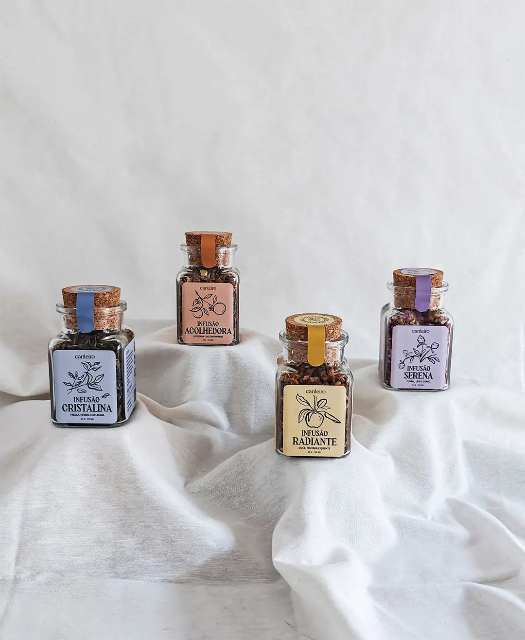 Conjunto de Infusões Artesanais em frascos de vidro com rolha de cortiça