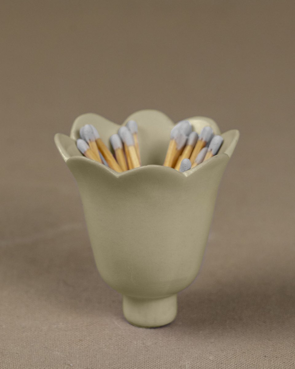 Apagador de Velas e Suporte de Fósforos - Canteiro - 